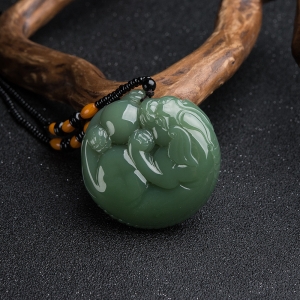 山料和田碧玉貔貅吊坠