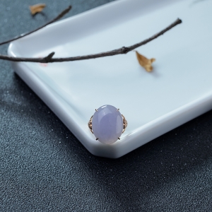 18K金镶钻糯种紫罗兰翡翠戒指