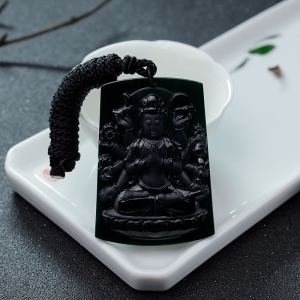 糯冰种墨翠千手观音吊坠