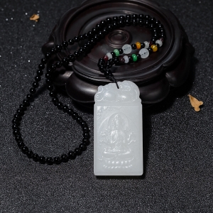 山料和田白玉六臂观音吊坠