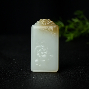 山料俏色和田玉福在眼前吊坠