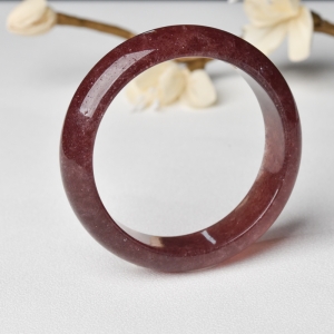 57mm草莓晶平安镯