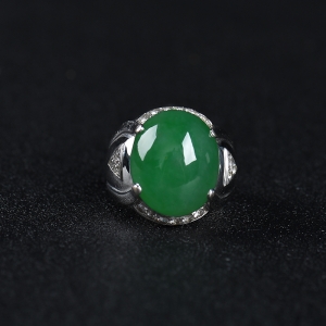 18k糯种深绿翡翠戒指