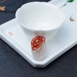 冻料南红鸟语花香吊坠