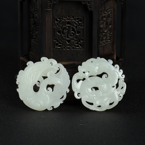 籽料和田白玉龙凤对牌