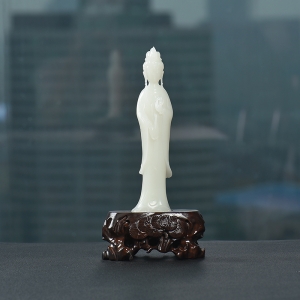 籽料和田白玉观音摆件