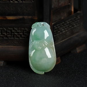 糯种飘翠翡翠葫芦吊坠