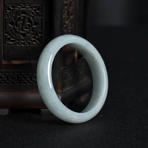 57.5mm糯种翡翠手镯