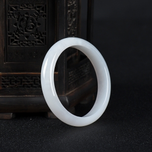 57.5mm糯种翡翠手镯