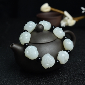 山料和田白玉佛头单圈手串