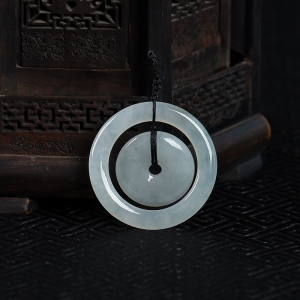 糯冰种飘花翡翠平安扣吊坠