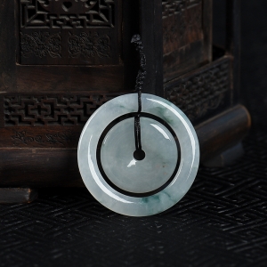 糯冰种飘花翡翠平安扣吊坠