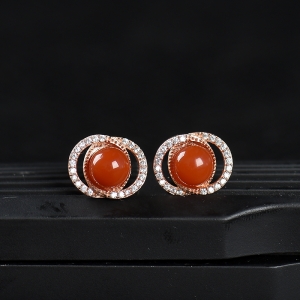 银镶樱桃红南红耳钉