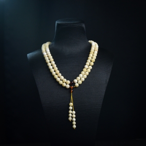 8.5mm白花蜜蜡108佛珠