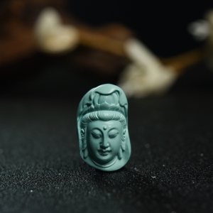 高瓷浅蓝绿松石观音头吊坠