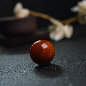 24.5mm柿子红南红圆珠