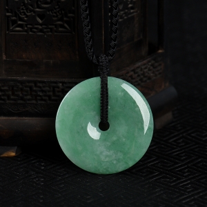 豆种豆绿翡翠平安扣吊坠