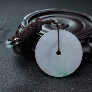 糯种飘翠翡翠平安扣吊坠