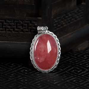 银镶红纹石随形吊坠
