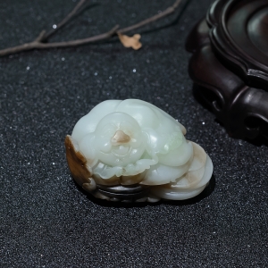 山料俏色和田玉福在眼前摆件