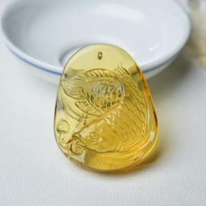 墨西哥蓝珀年年有余吊坠