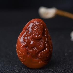 铁皮包浆料南红黄财神吊坠