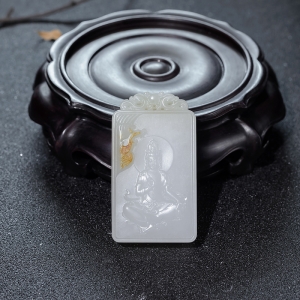 山料俏色和田玉观音吊坠