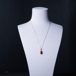 18K金镶阿卡珊瑚项链