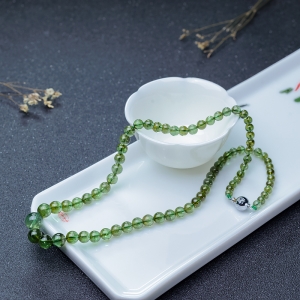 绿色碧玺塔链