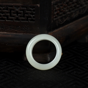 山料和田白玉戒指