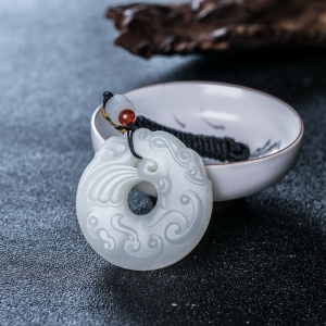 山料和田白玉龙仿古平安扣吊坠