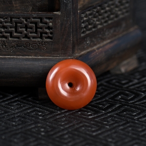 玫瑰红南红平安扣吊坠