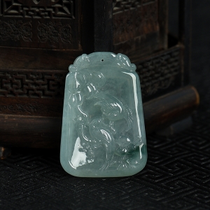 糯冰种飘花翡翠喜上眉梢吊坠