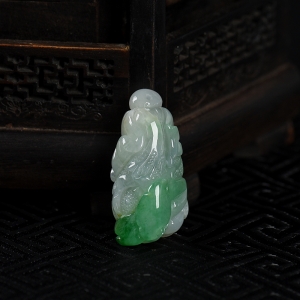 糯种飘翠翡翠百财吊坠