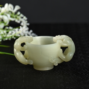 山料和田青白玉瑞兽酒樽