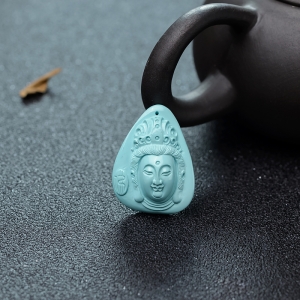 中高瓷浅绿绿松石观音吊坠