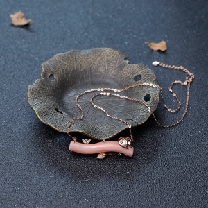 18K金镶钻深水珊瑚锁骨链