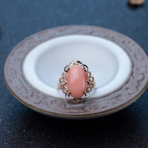 18K金镶钻深水珊瑚戒指