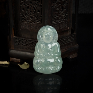 糯冰种飘花翡翠观音吊坠