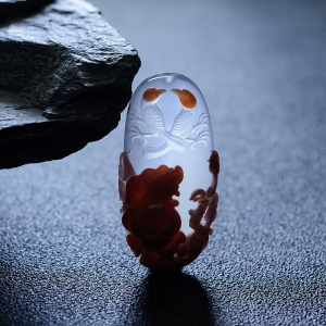 冰飘料南红双喜临门吊坠