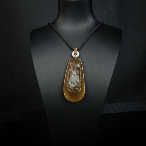 糯种黄翡辰龙吊坠