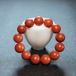 17mm柿子红南红单圈手串