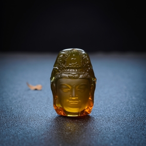 墨西哥蓝珀观音头吊坠