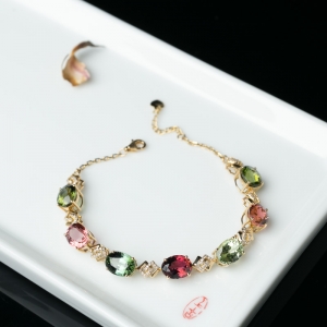 18K金镶钻碧玺手链