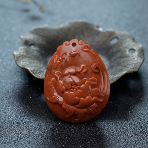 柿子红南红蝶恋花吊坠