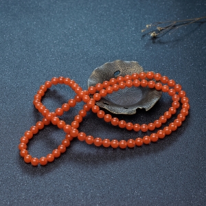 8.8mm樱桃红南红108佛珠