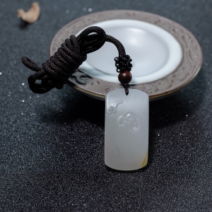 山料和田白玉弥勒佛吊坠