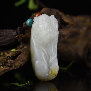 籽料和田青花玉钟馗手把件