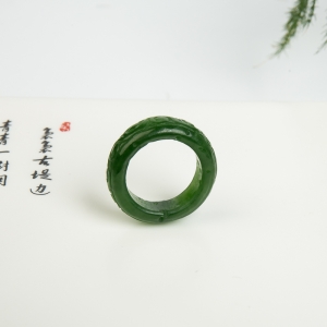 山料和田碧玉戒指