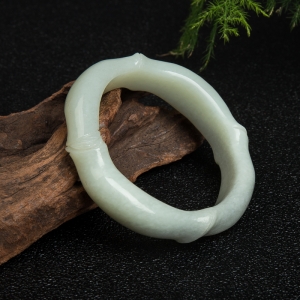 55.5mm山料和田青花玉万里鹏程竹节手镯